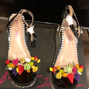 Betsy Johnson black sandals with multi colors on the strap brand new